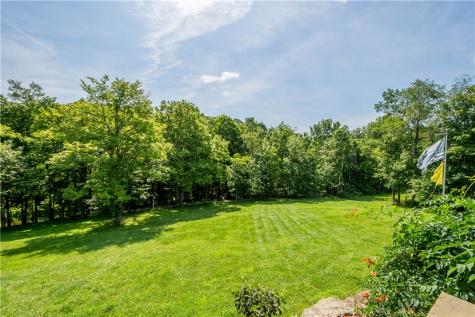 185 Dutch Glory Road West Bethlehem PA 15311