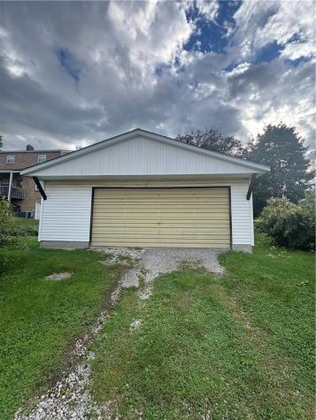 1605 Ridge Avenue Arnold PA 15068