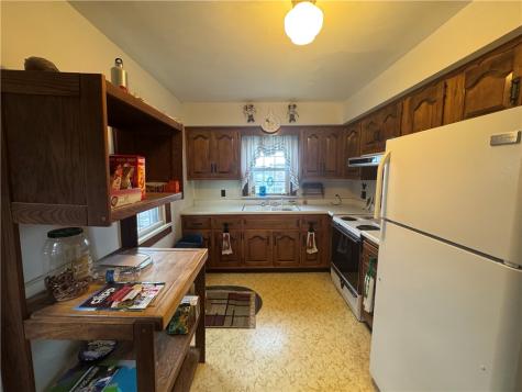1605 Ridge Avenue Arnold PA 15068