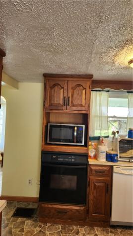 1671 Airport Road Fredonia PA 16124
