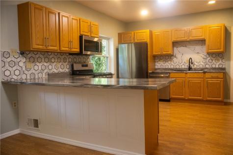 1145 Hill Street Lower Burrell PA 15068