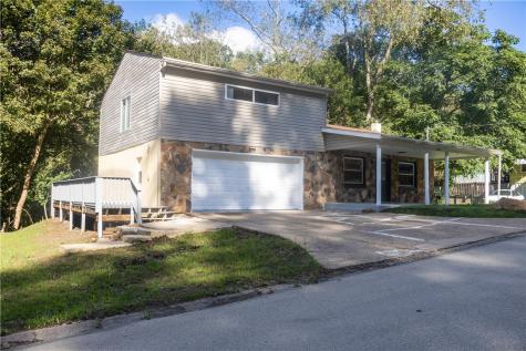 1145 Hill Street Lower Burrell PA 15068