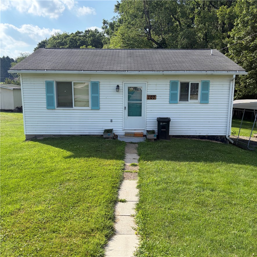 107 James Street W Leechburg PA 15656