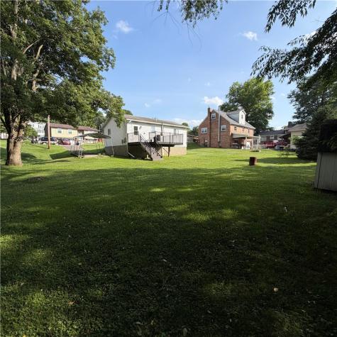 107 James Street W Leechburg PA 15656
