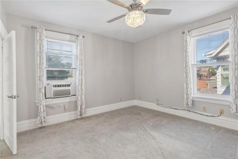 1336 4th Avenue Coraopolis PA 15108