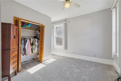 1336 4th Avenue Coraopolis PA 15108