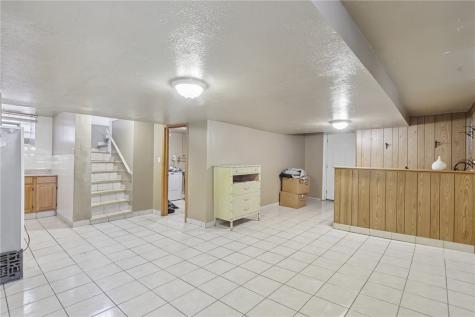 1336 4th Avenue Coraopolis PA 15108