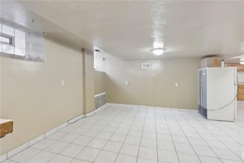 1336 4th Avenue Coraopolis PA 15108