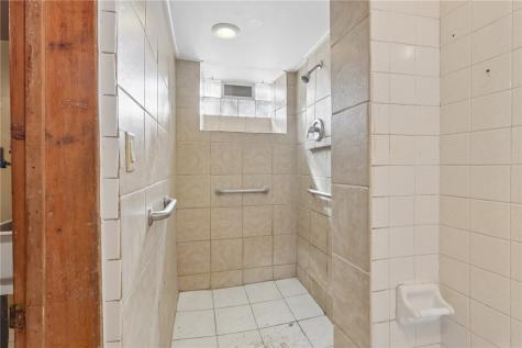 1336 4th Avenue Coraopolis PA 15108