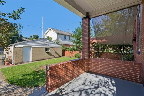 1336 4th Avenue Coraopolis PA 15108