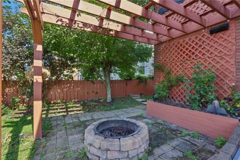 1336 4th Avenue Coraopolis PA 15108