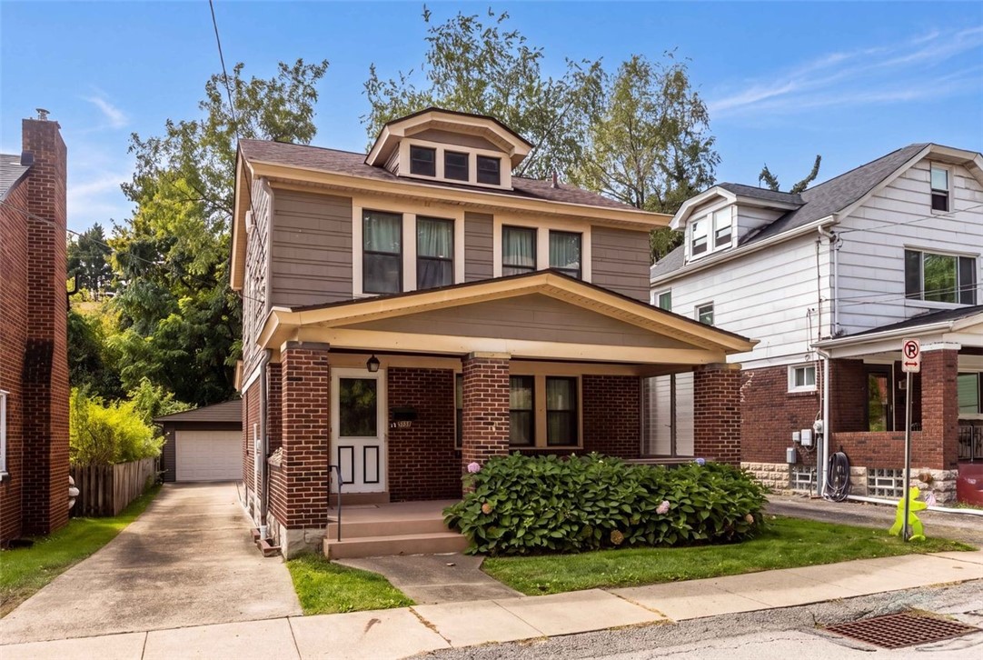 908 Baldwin Street Castle Shannon PA 15234