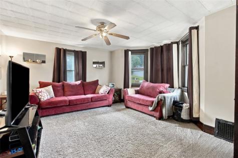 908 Baldwin Street Castle Shannon PA 15234