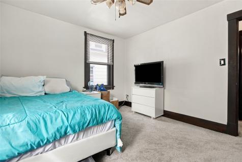 908 Baldwin Street Castle Shannon PA 15234