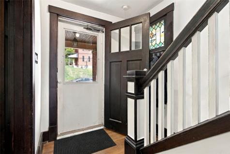908 Baldwin Street Castle Shannon PA 15234
