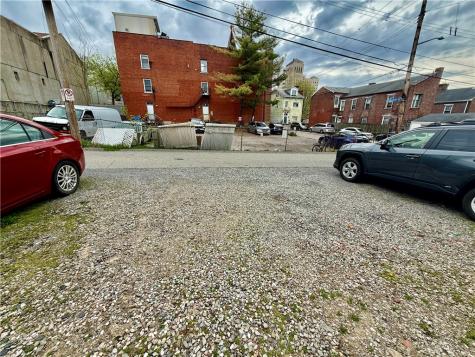 1352 Federal Central North Side PA 15212