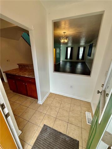1352 Federal Central North Side PA 15212