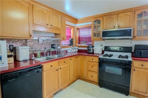 29 Crest Street Uniontown PA 15401