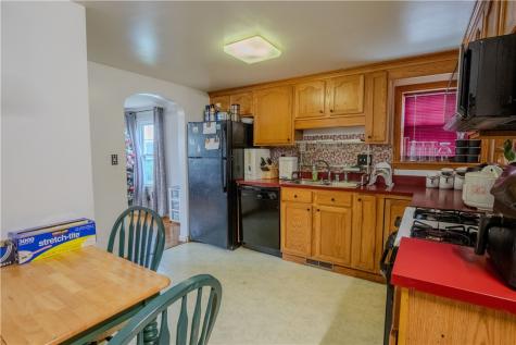 29 Crest Street Uniontown PA 15401