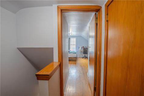 29 Crest Street Uniontown PA 15401