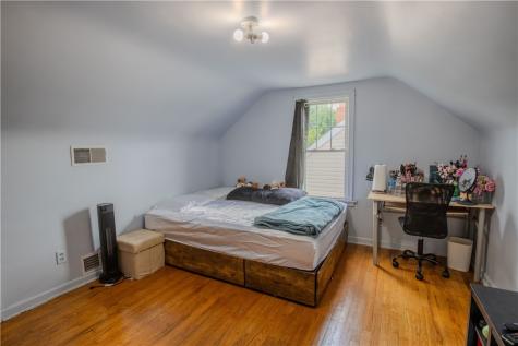 29 Crest Street Uniontown PA 15401