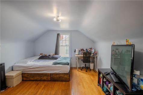 29 Crest Street Uniontown PA 15401