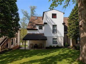 404 Washington Avenue Oakmont PA 15139