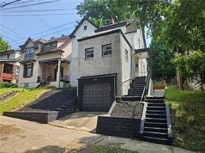 404 Washington Avenue Oakmont PA 15139