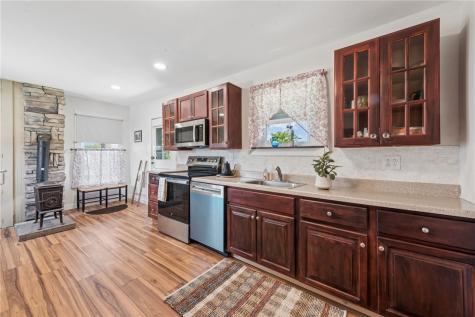 1825 Jefferson Street South Greensburg Boro PA 15601