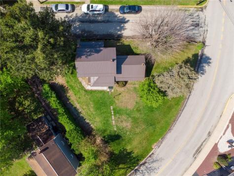 1825 Jefferson Street South Greensburg Boro PA 15601