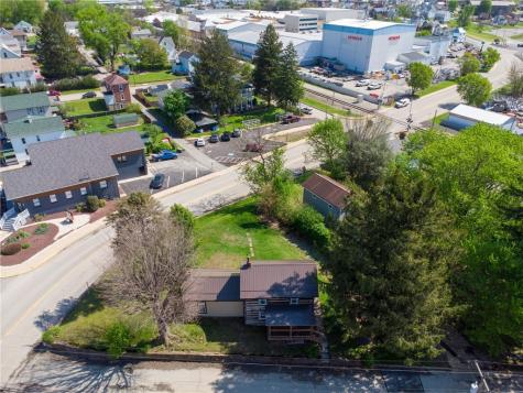 1825 Jefferson Street South Greensburg Boro PA 15601