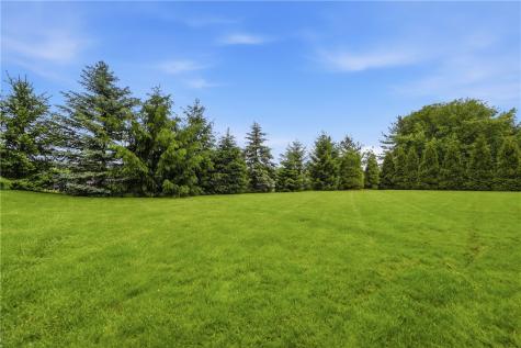 4200 Muirfield Circle Collier Township PA 15142