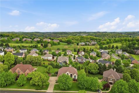 4200 Muirfield Circle Collier Township PA 15142