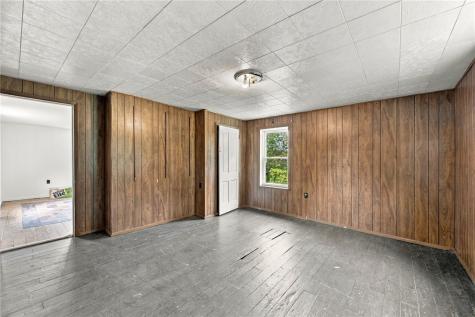 930 Duvall Road Fallowfield Township PA 15022