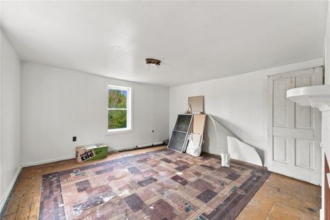 930 Duvall Road Fallowfield Township PA 15022