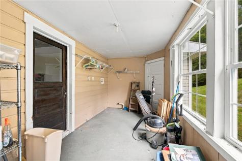 930 Duvall Road Fallowfield Township PA 15022