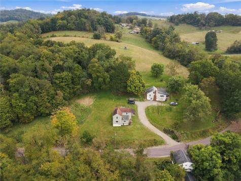 930 Duvall Road Fallowfield Township PA 15022