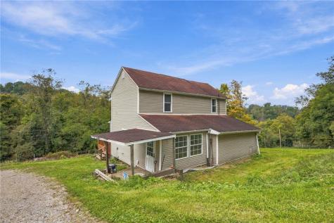 930 Duvall Road Fallowfield Township PA 15022