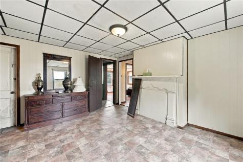 930 Duvall Road Fallowfield Township PA 15022