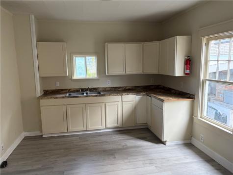 608 Crest Charleroi Boro PA 15022