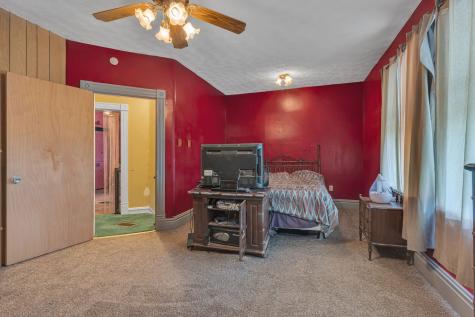 1300 W 9th Street Big Beaver PA 15010
