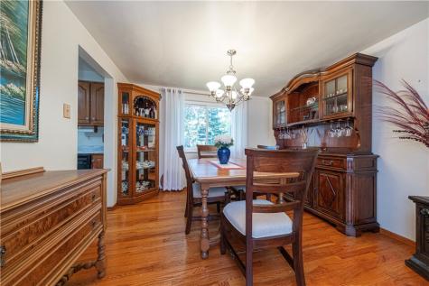 172 Chickasaw Avenue Mccandless PA 15237