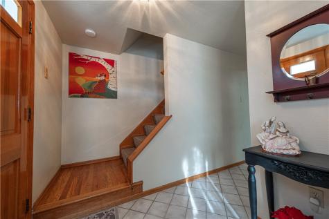 172 Chickasaw Avenue Mccandless PA 15237