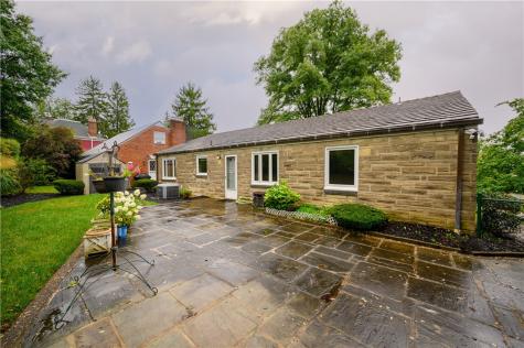 428 Bower Hill Road Mt Lebanon PA 15228