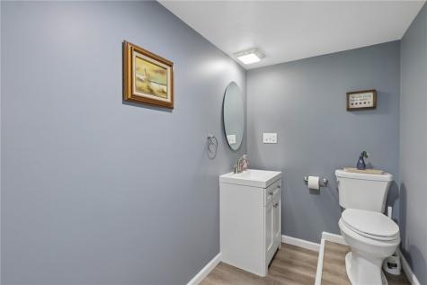 4412 E Route 22 Highway E/w Wheatfield Township PA 15717