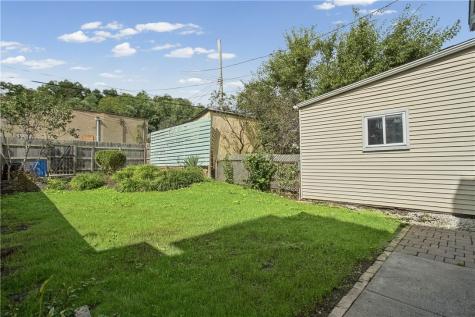 1823 Jancey Street Morningside PA 15206
