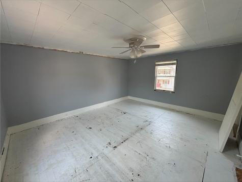 119 Highland Avenue Avella PA 15312