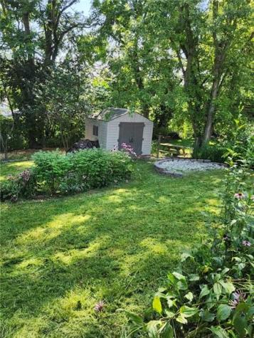 119 Highland Avenue Avella PA 15312