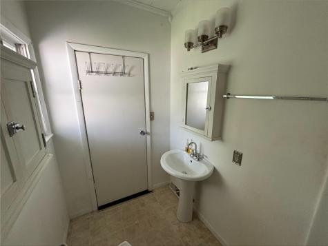 119 Highland Avenue Avella PA 15312