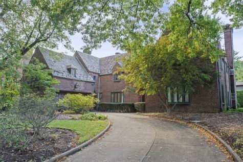 5914 Braeburn Place Squirrel Hill PA 15232